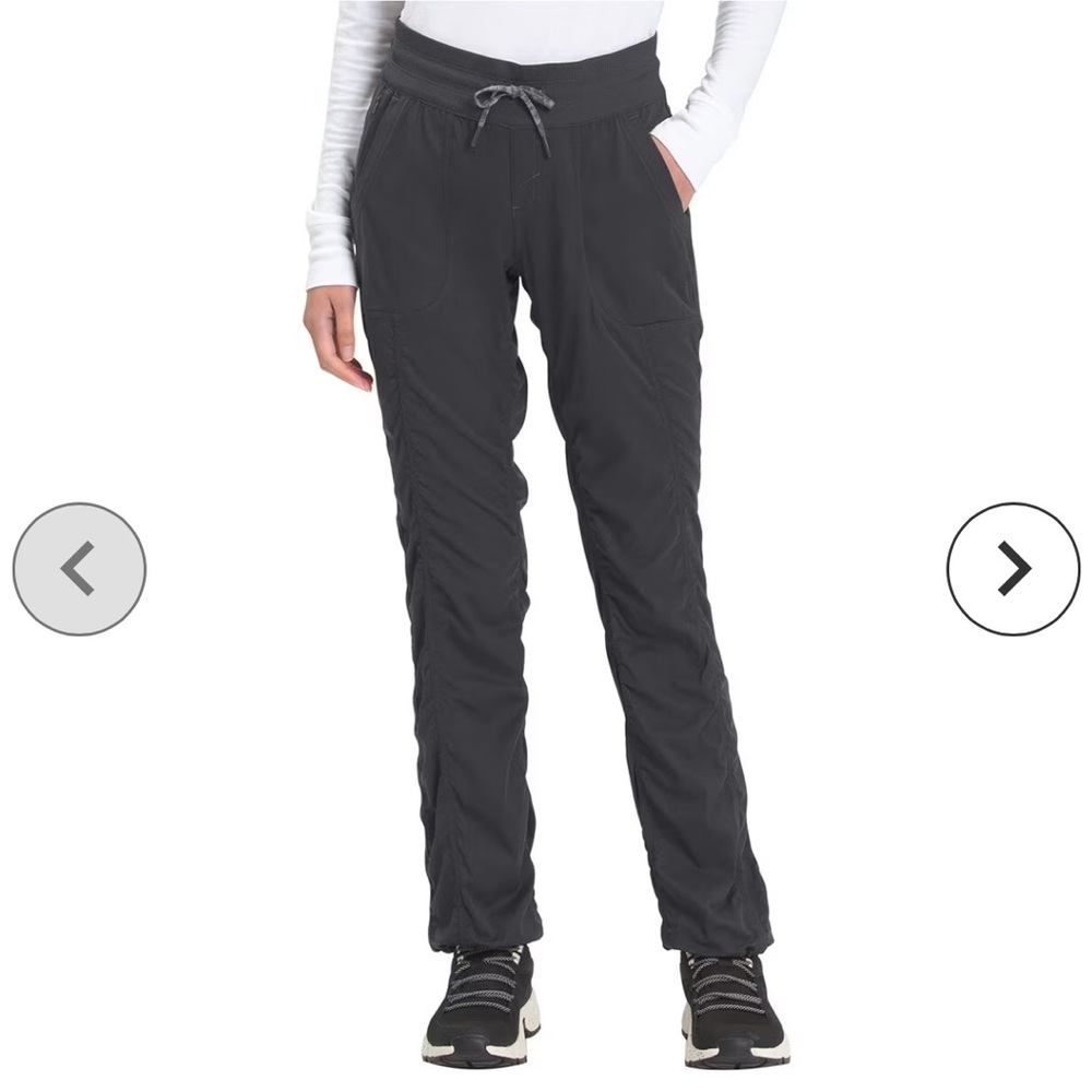 The North Face Aphrodite 2.0 pants sz L
